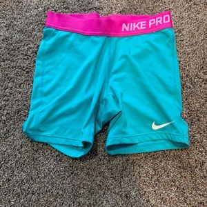 nike pros